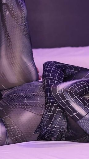 Spidergirl Sucks the Goo