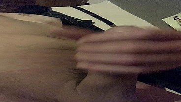 Au coin du feu... la suite de ma branlette chaude comme la braise