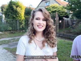 HUNT4K. Una Fairy was picked up by a stranger and was showing her boobs