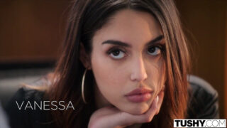 Vanessa Sky sucks Oliver Flynn before sticky anal creampie