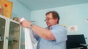 Skinny MILF pussy gyn exam by kinky doctor