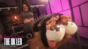 Automated Tickling - Sammi Perri (4K UHD, 50fps)