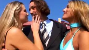 Sexy Cougar With Stunning Body Thrills Men In A Hot Gangbang Fever