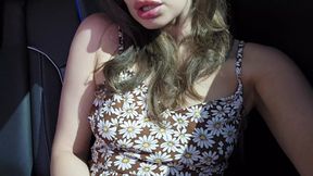 I was driving to work in a taxi and decided to masturbate my pussy. (P1)