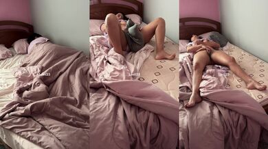 Me masturbo en casa de mi Hermana