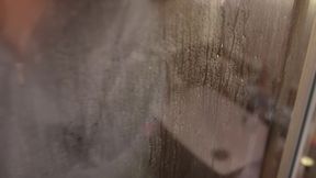 a beautiful girl gave a blowjob to a stranger in a hotel (video with face)