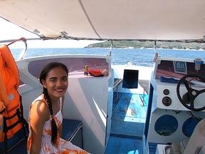 Amateur teens fucking in public during a boat trip