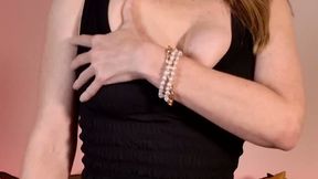 Zoey Evans Premiere Show