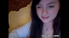 BBW chating with her friend on skype