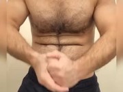 HAIRY MUSCLE BEAR FLEXING MUSCLE COMPILATION