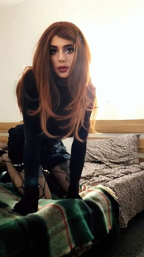 Seductive redhead slut cums from anal with locked clit