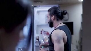 Jhelum ki Jawaniyo ko Apne Dosto ke Saath Milke Chudai ke Baad Bech Dia Gaya