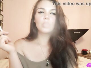 XO Bunny Thick teen latin chick mastix with blue eyes sensually slow smokin' in your face teasing u during the time that sitting in in her bedroom