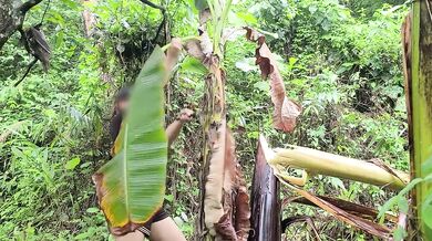 Pinay Pinatuwad sa Sagingan (Beautiful Forest Area)