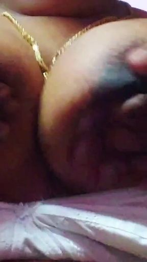 Horny Indian Girl Wants to Have Romantic Sex