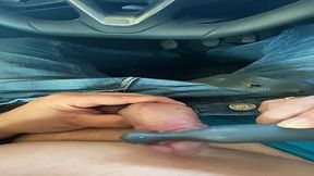mon homme est un vrai salop dans la voiture il commence a bien mouille pour ...