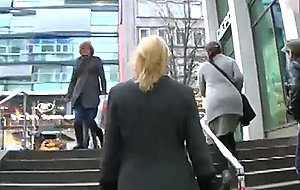 Mia after shopping spermwalk