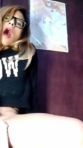 Powerful moment from "Bubble butt bitch fucked anal by fuck machine"