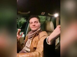 Joi: Riesci a non venire con me? (Dialoghi ITA)