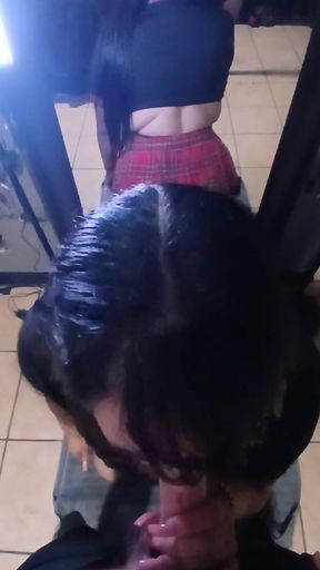 Tinder date sucking that cock