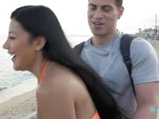 Shhh! I screw a stranger in a public educate station - Mariana Martix & Jason Carrera