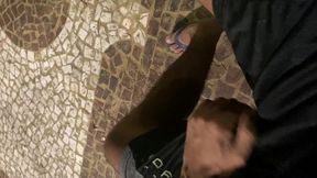 tirando o pauzao pra fora na praia de santos a noite