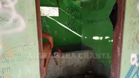 Habis Renang Ganti Baju
