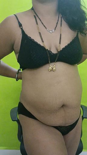 Sexy Marathi Vahini Removing Saree And Moaning