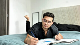 乱暴なセックス 中出し, 乱暴, 黒人, 生ハメ, 学生, 支配, コロンビア人, パパ &#8211; 巨根の若いインド人大学生がアナルファック