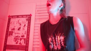 amateur bathroom quickie - horny lesbian couple fucks loud at a party