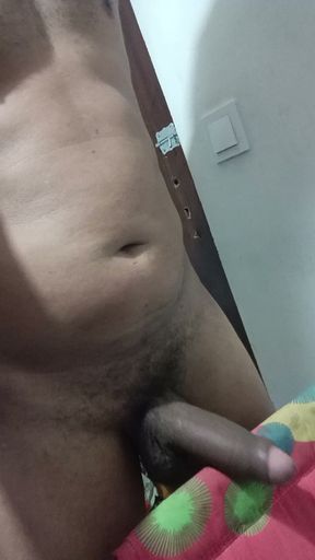 I Got Back From Cascais Beach Incredibly Horny and Made Several Videos for My Followers and Friends