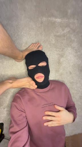 stepping on a slave and letting him worship my feet