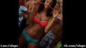 Selena Gomez metronome fap challenge