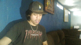 Solo-Mädchen-Video von jungen schwulen Amateur-Teens, großer Schwanz wird in den Arsch gefickt