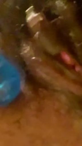 Does she CREAM or SQUIRT???