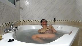 z b 14 perla lopez ninfomana, psicologa, pasara el fin de semana en su casa entre los rios, viendo sus peliculas y masturbandose de maravilla, sorpresa ... sexo duro