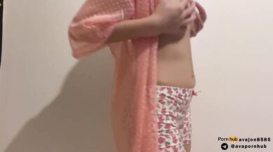 داستانی ایرانی با تعمیرکار دختره جا پول به مرده بدنشو میده همونجا تو آشپزخونه سکس میکنن