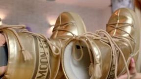 Smell My Golden Boots And Sweaty Feet - Full - HD 2560x1440