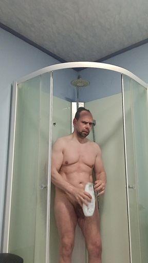 A sexy shower without jerking off