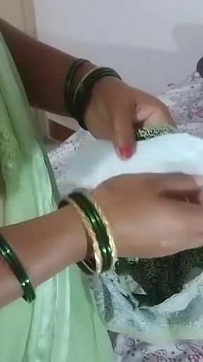 Desi Marathi Aunty Mc Pad Changing