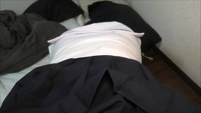 親が仕事に行っている間に彼氏を家に連れ込んでやってしまう変態彼女