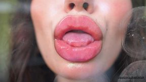 Pillow-soft Glitter Lipgloss Deep Kiss