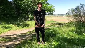 Huge 9-Inch Dick Drenches the Woods Fast — Cute Twink Swallows Every Drop – XXX