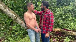 de ferias na fazenda, fiz o capataz encher meu cu de leite - parte i