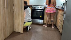 Housewife Asks Neighbor for Help to Seduce Him, Her Husband Was Not There and Becomes🤐