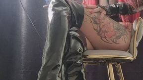 You Crave My Smoke – Dark Leather Seduction