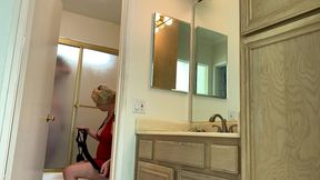 stepson drills his stepmother while stepdad is in the shower