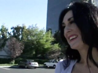 Lake Russell Loves Being A Ratchet Cougar