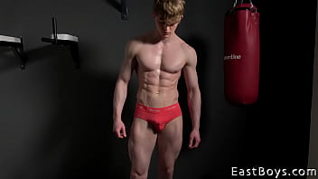 Casting - Perfect Muscular Boy