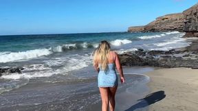 shameless girl pissing on public beach compilation